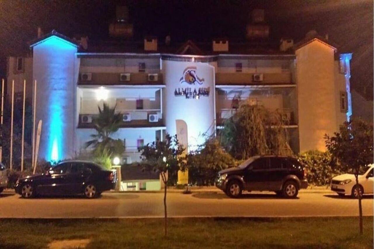 Almila Side Suite Hotel Exterior photo