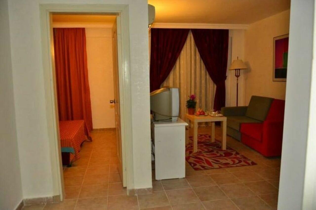 Almila Side Suite Hotel Exterior photo