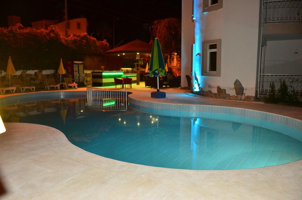 Almila Side Suite Hotel Room photo